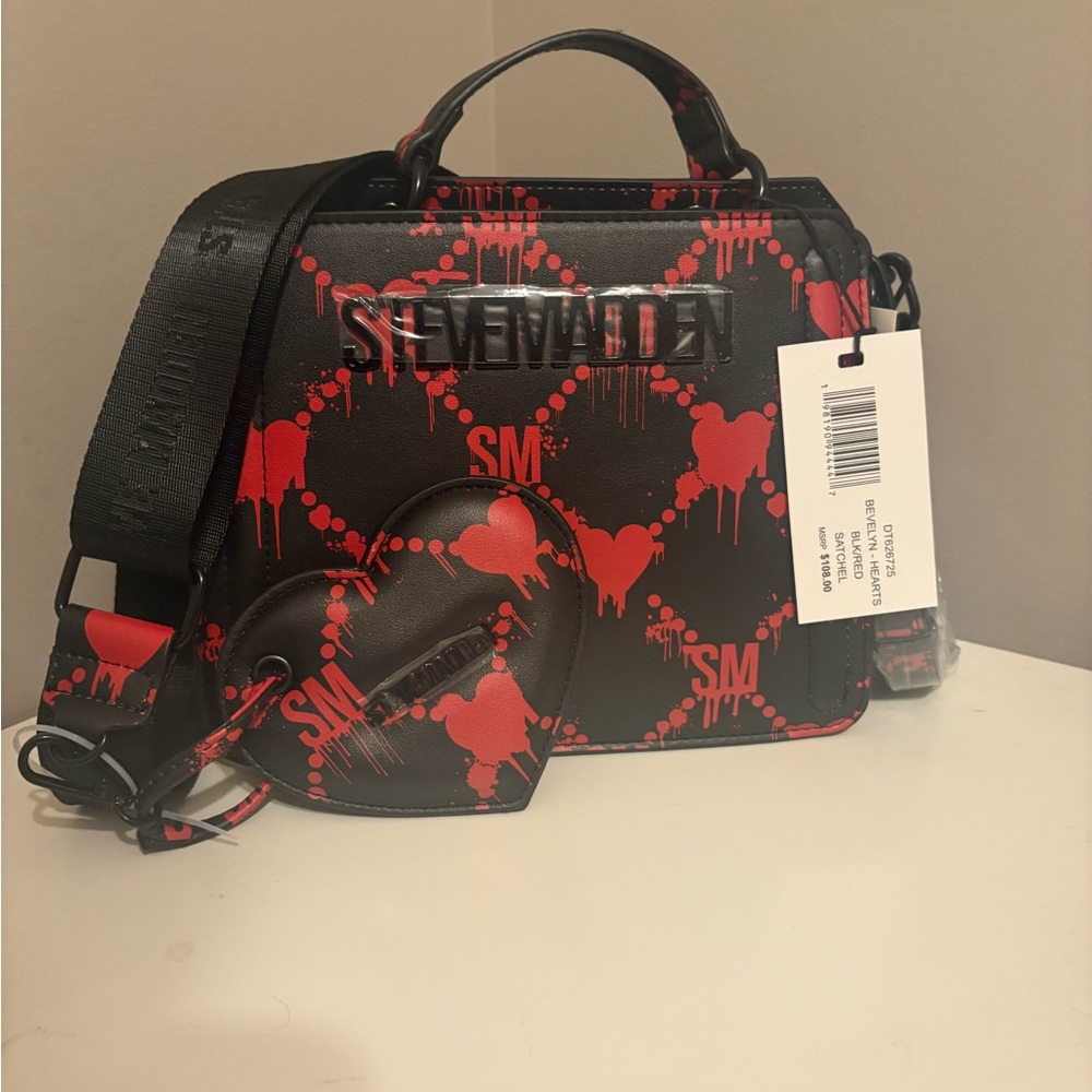 Steve Madden Bevelyn Hearts Satchel – Red/Black – NWT